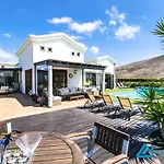 Villa Casa Braeside - Lh204 By Now Ltd